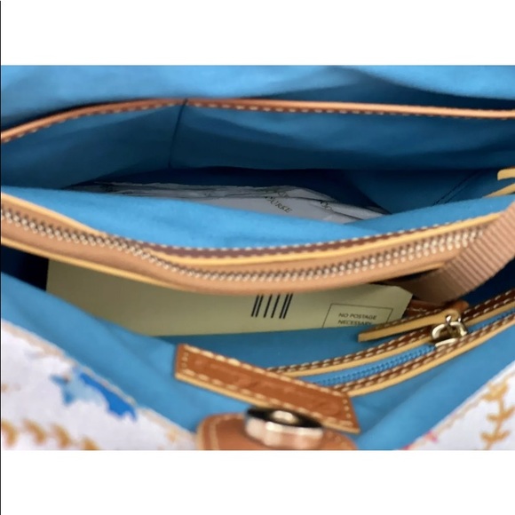 NWT Disney dooney and bourke sleeping beauty 60th anniversary tote - Picture 7 of 10